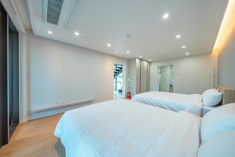 Jecheon The Shine Cheongpung Otel Oda fotoğraf