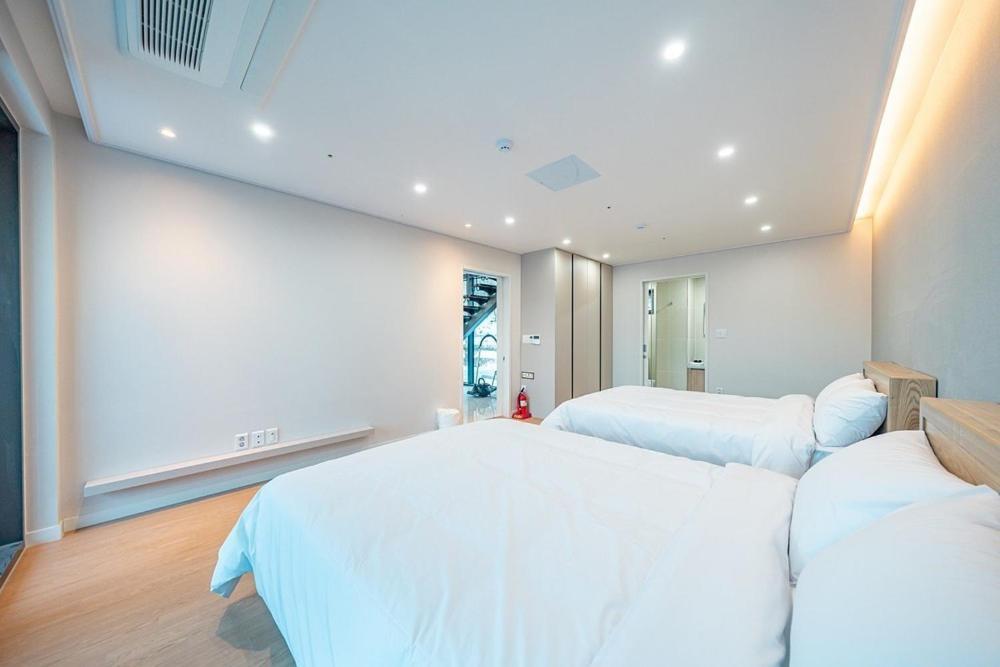 Jecheon The Shine Cheongpung Otel Oda fotoğraf