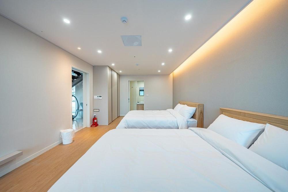 Jecheon The Shine Cheongpung Otel Oda fotoğraf