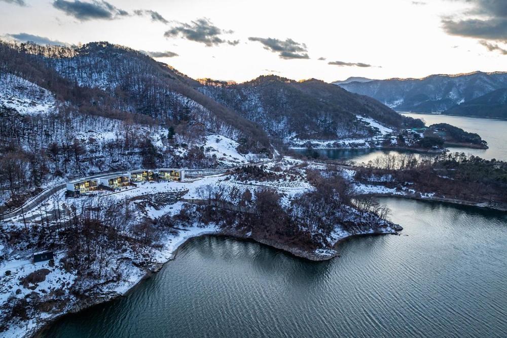 Jecheon The Shine Cheongpung Otel Dış mekan fotoğraf